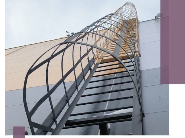 Изготовление и монтаж пожарных лестниц в Рославле профессионально