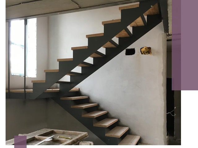 Изготовление лестниц на металлокаркасе в Рославле от производителя