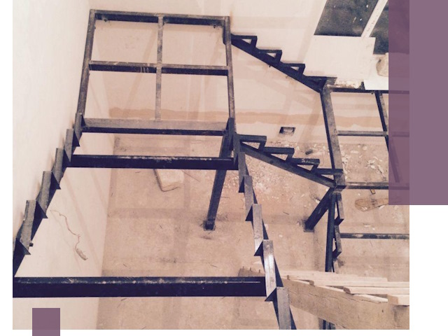 Монтаж лестниц на металлокаркасе в Рославле быстро и качественно