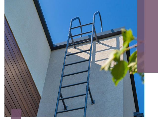 Лестницы на крышу в Рославле — изготовление, монтаж, демонтаж