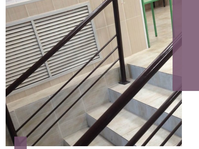 Изготовление перил из металла под ключ в Рославле