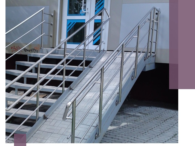 Пандус на крыльцо под ключ в Рославле: монтаж и изготовление