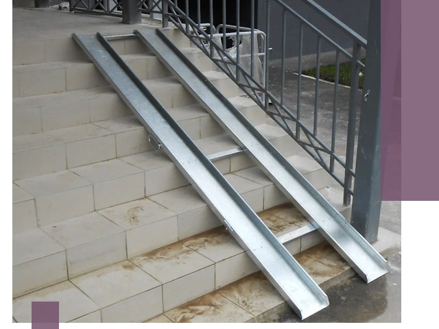 Пандусы для детских колясок в Рославле: изготовление и монтаж