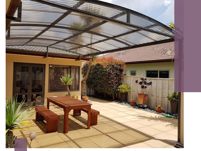 Навесы во двор под ключ в Рославле — изготовление и монтаж