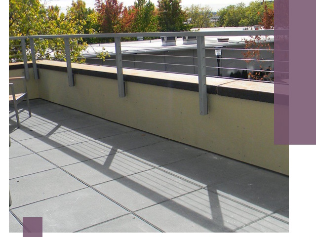 Металлические парапеты под ключ в Рославле: монтаж и изготовление