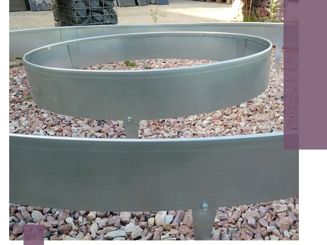 Нержавеющие бордюры под ключ в Рославле — изготовление и монтаж