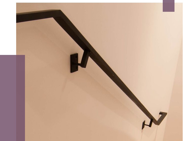 Монтаж пристенных поручней в Рославле от 3597 руб. 